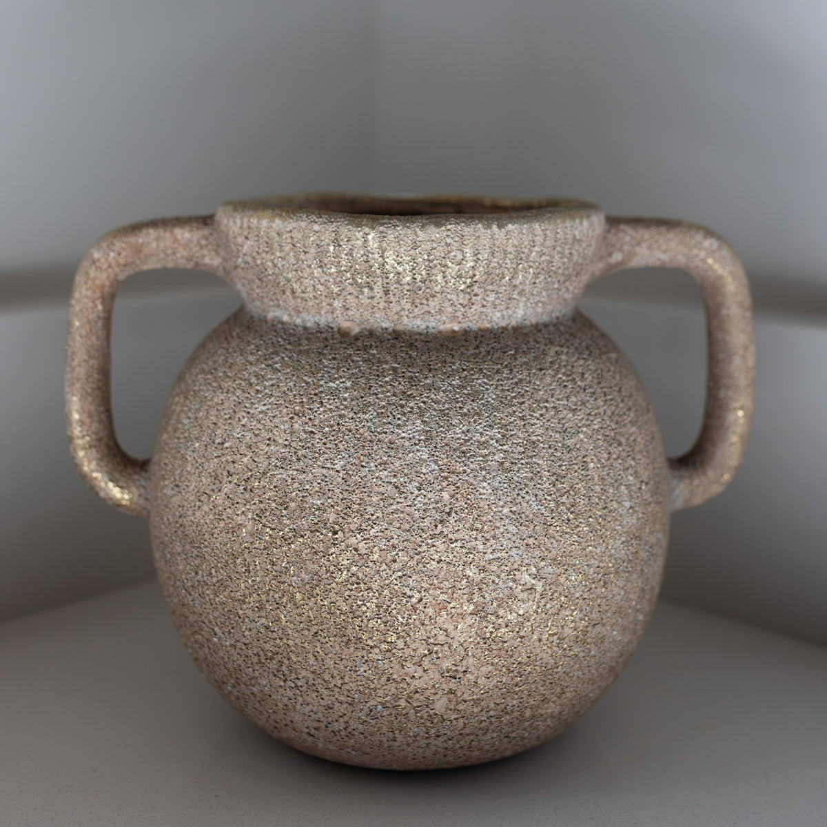 Astin Vase