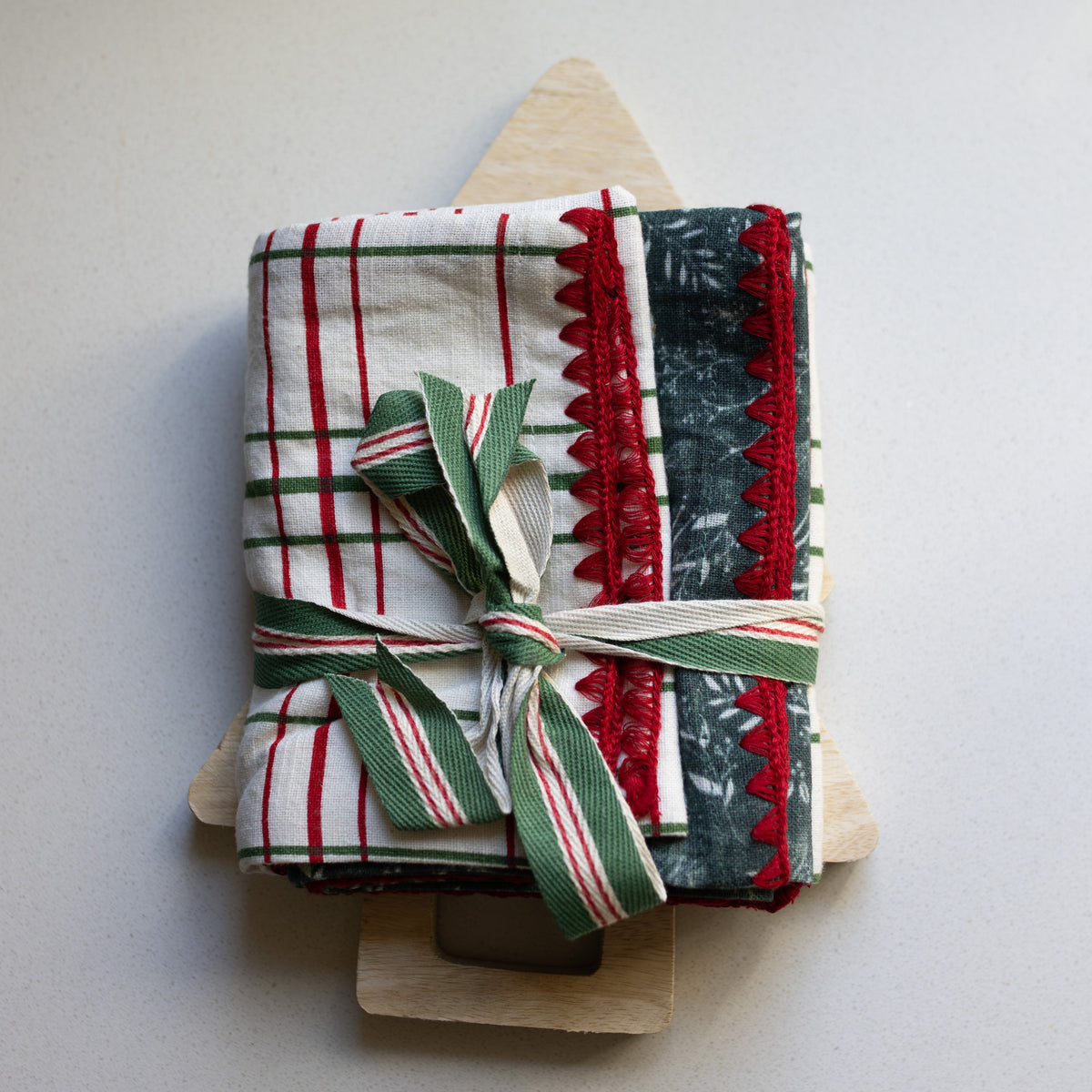 Tea Towels & Tree Shaped Serving Board