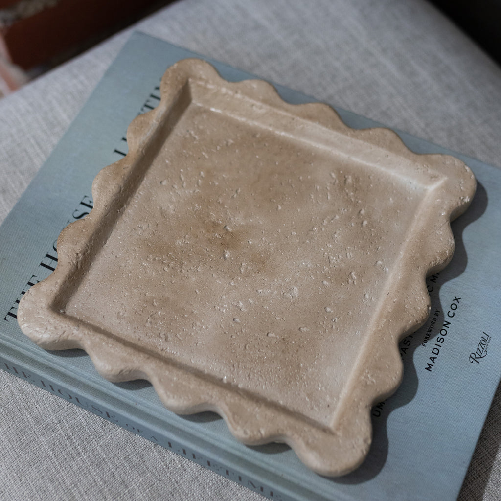 10" Cream Square Scallop Tray