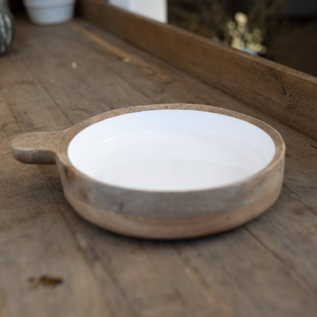 Round Enamelware Tray