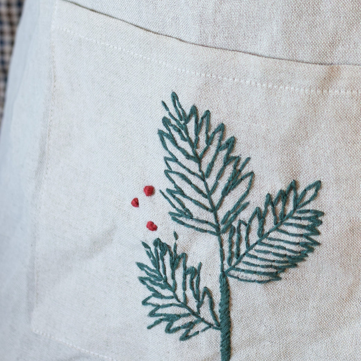 Holiday French Knot Half Apron