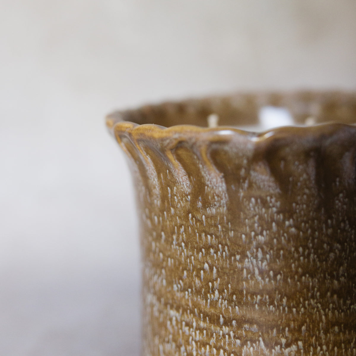 19 oz. Ceramic Balsam & Cedar Candle
