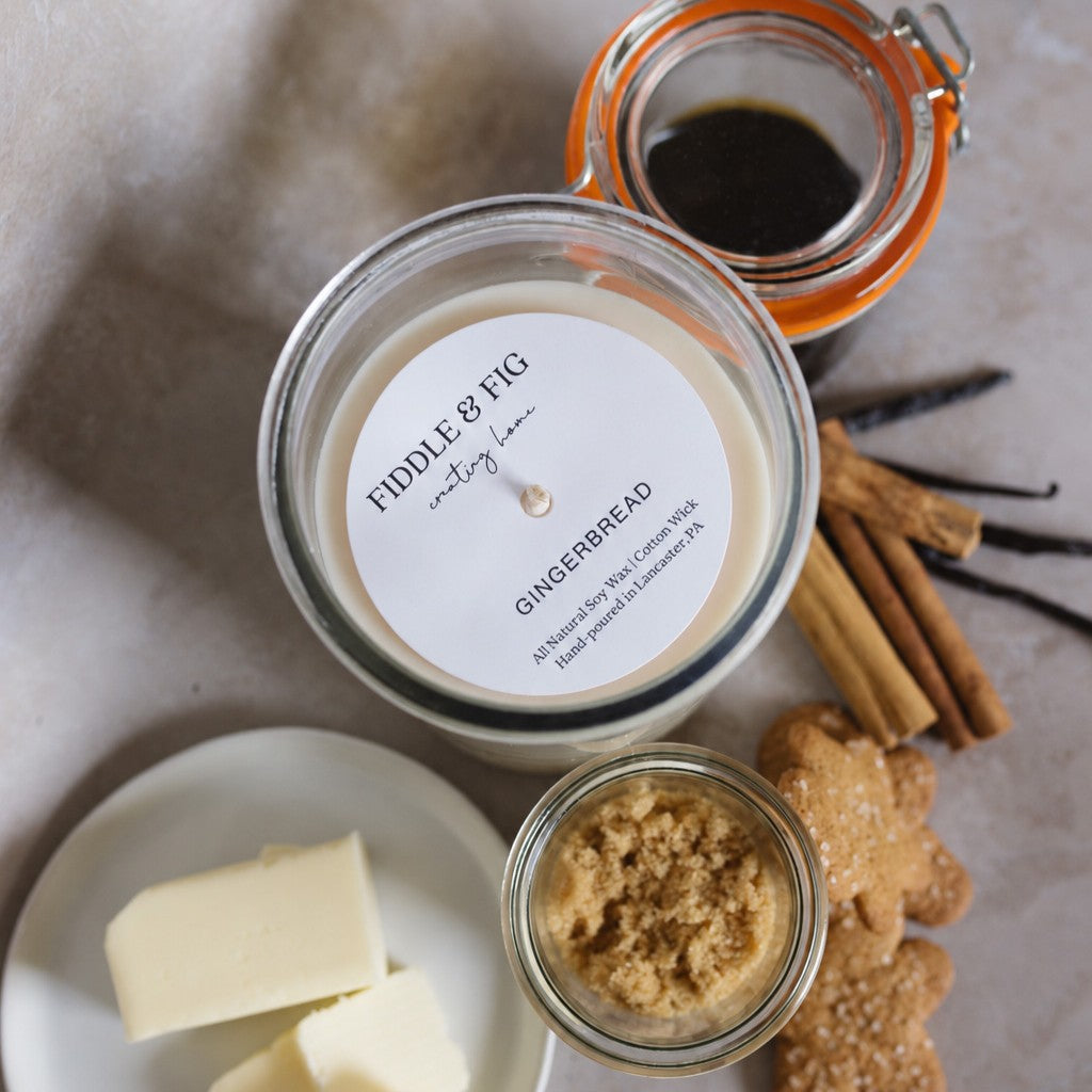 20 oz. Gingerbread Candle