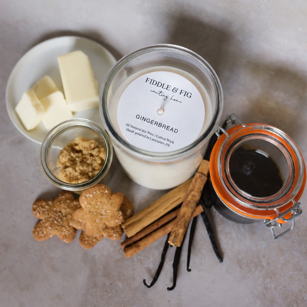 20 oz. Gingerbread Candle