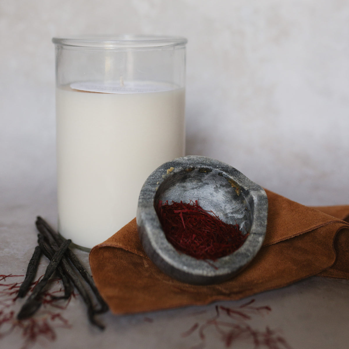 20 oz. Sweet Vanilla Rouge Candle